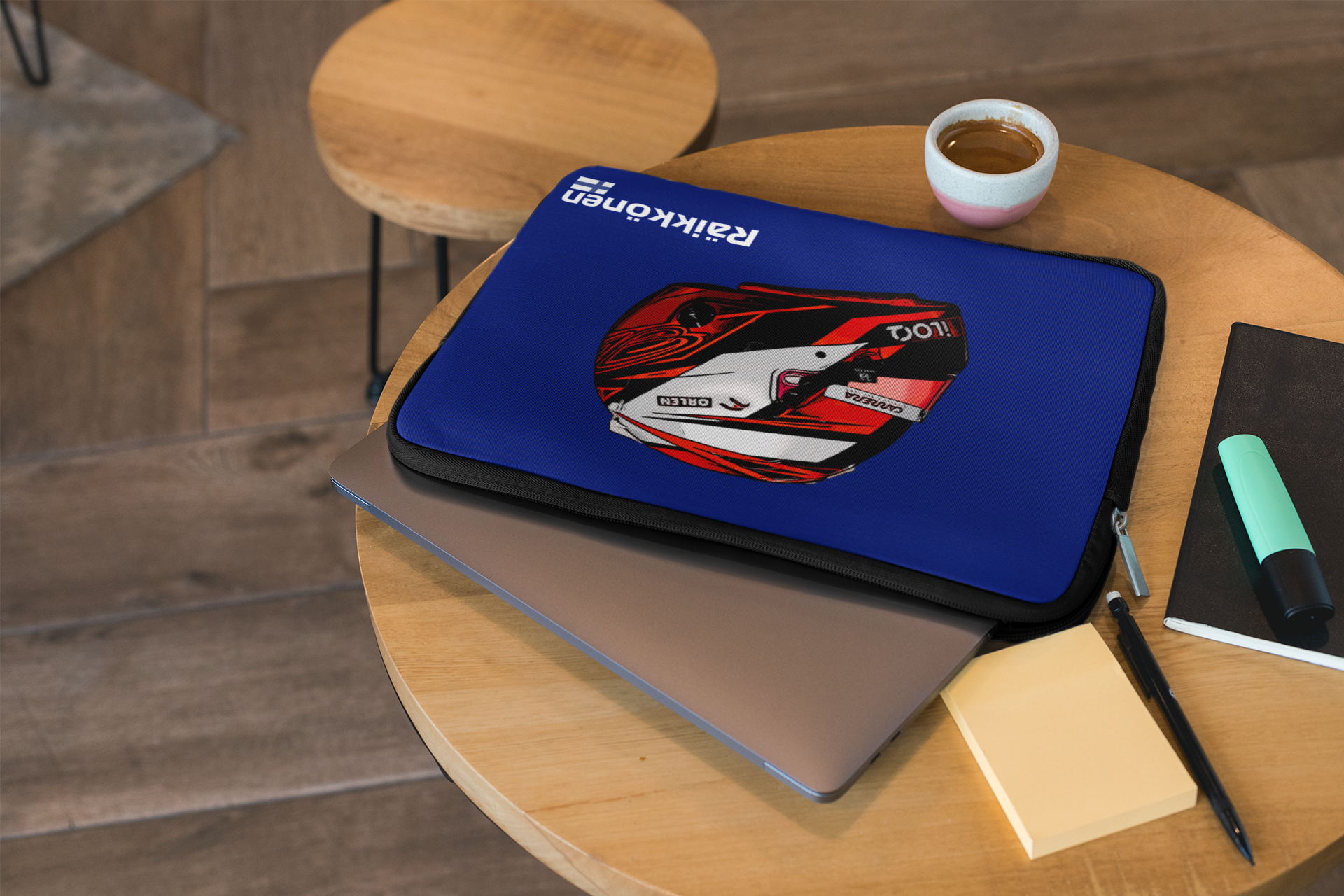 Kimi Räikkönen 2020 Helmet Laptop Sleeve - Blue